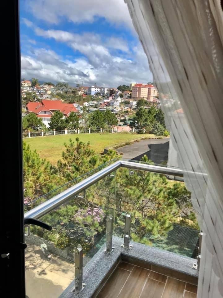 Kim Ngan Hotel Dalat Exteriör bild